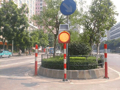 太陽能黃閃燈安裝時需要注意什么？